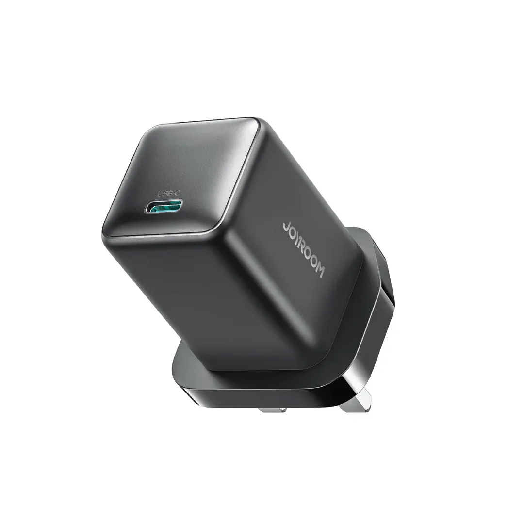 Joyroom JR-TCG18 65W GaN Fast Wall Charger (UK Plug - Black)