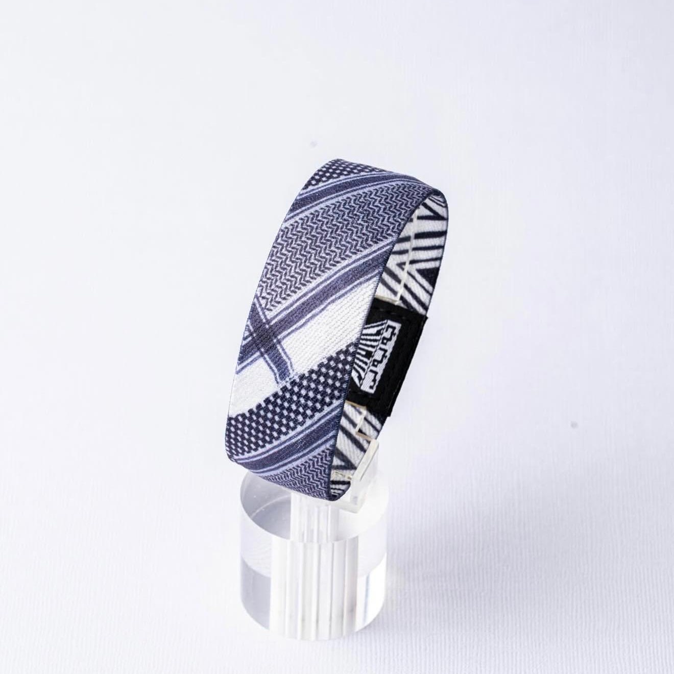 Wristband Black Country Design
