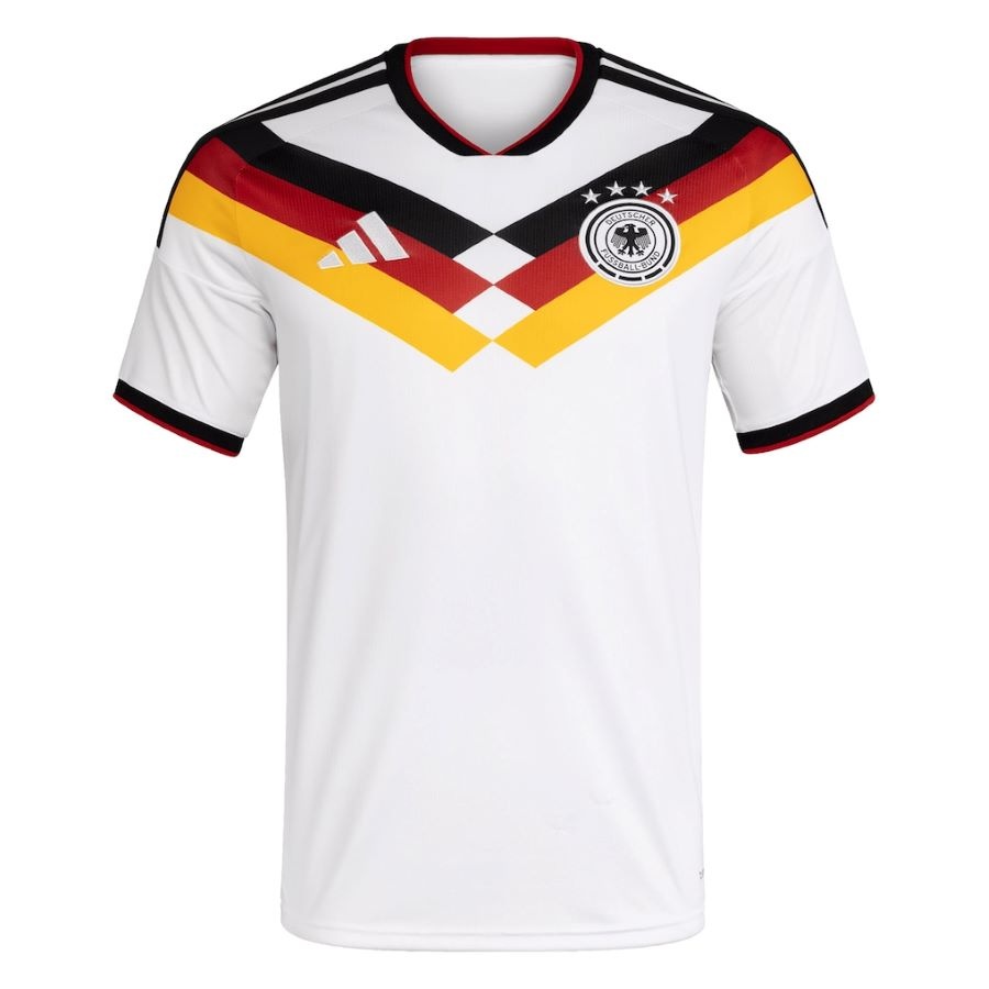 طقم منتخب ألمانيا (تيشرت وشورت) موديل مونديال 2026 - قياس XL