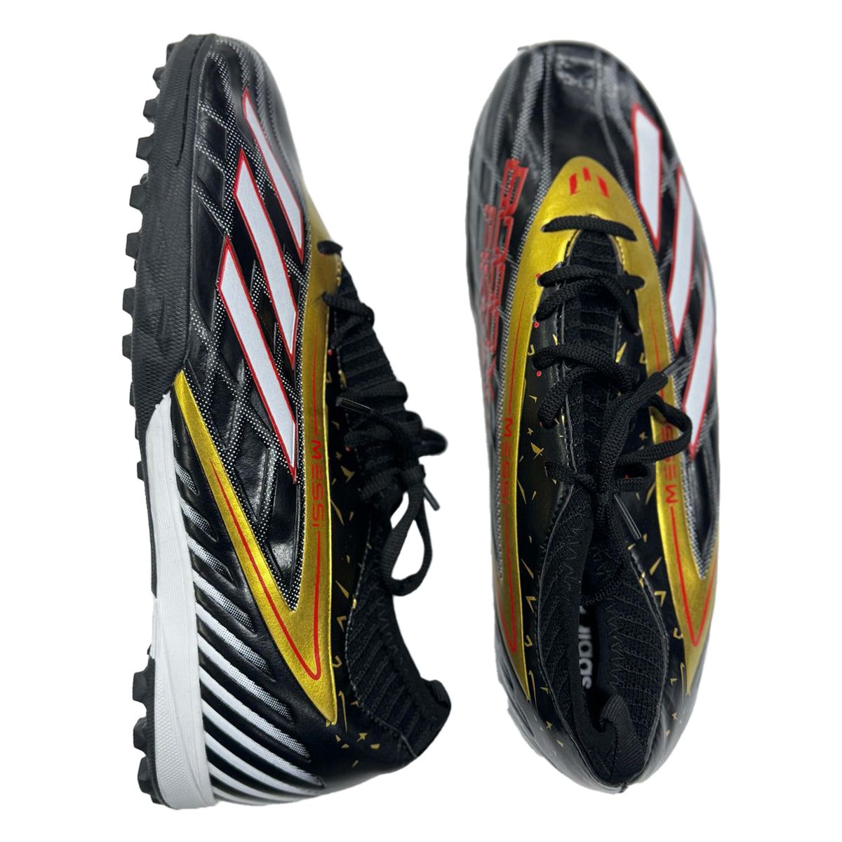 Football shoes black gold 40