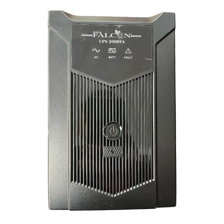 جهاز UPS من طراز Power Falcon 2000VA بتقنية التفاعل مع الشبكة الكهربائية مزود بشاشة LCD رقمية